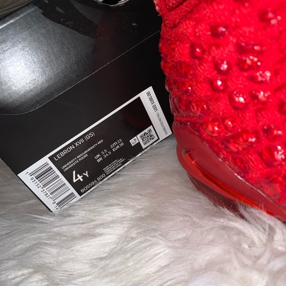 Red Lebron’s - Picture 4 of 6